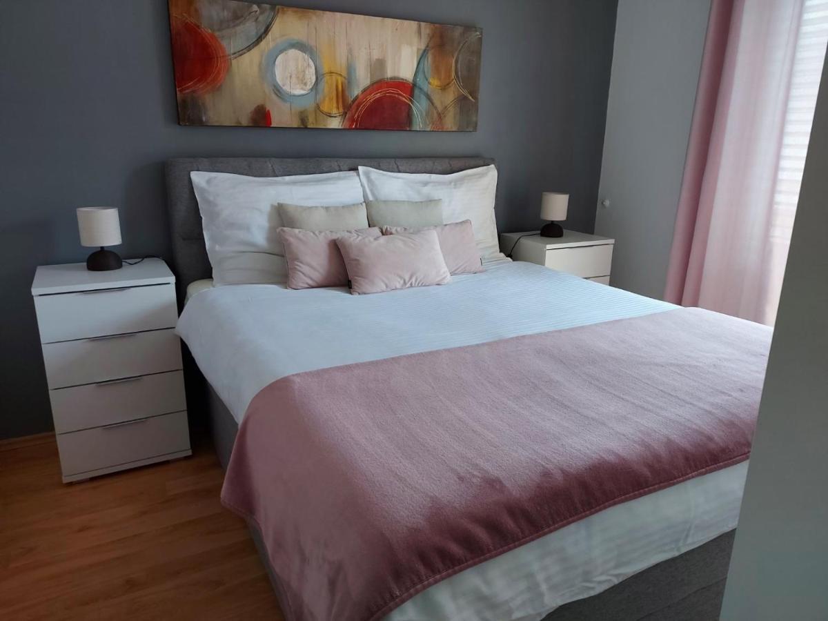 Appartement Apartman Larisa à Kampor Extérieur photo